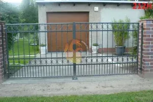 bramy-ogrodzeniowe-z-furtka-13