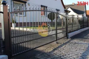 bramy-ogrodzeniowe-z-furtka-63