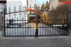 bramy-ogrodzeniowe-z-furtka-64