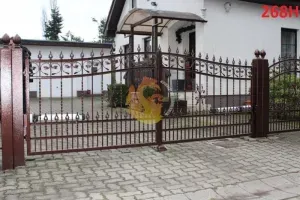 bramy-ogrodzeniowe-z-furtka-85