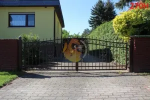 bramy-ogrodzeniowe-z-furtka-88
